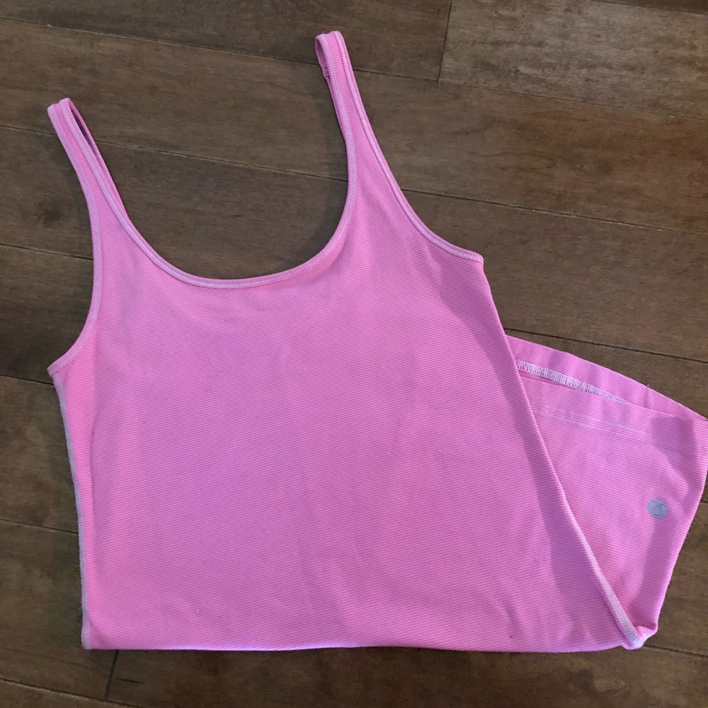 SOLD 🔴Lululemon SZ 6 No Limits Tank